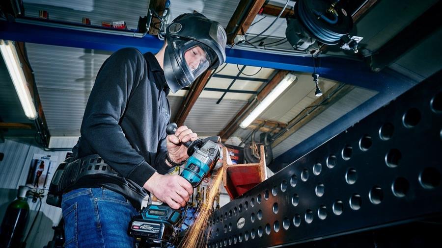 Makita lanceert een nieuwe generatie batterijen met de BL4040F